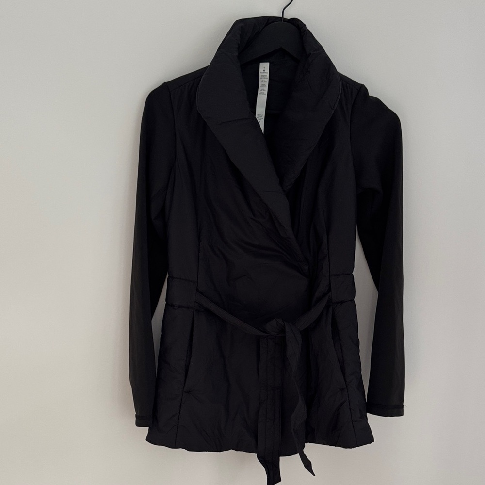 Lululemon Athletica Black Puffer Wrap Coat, 0